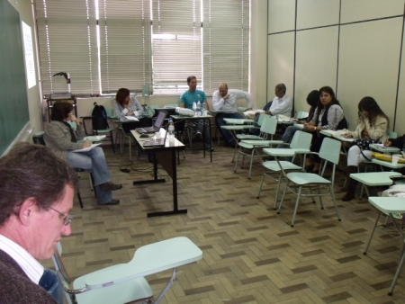 A formação de educadores de EJA com ênfase em Trabalho e Educação A formação de educadores de EJA com ênfase em Trabalho e Educação