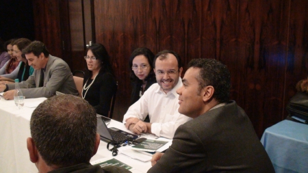 Reunião do Centro de Referência em EJA - 25/05/10